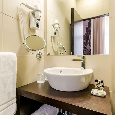 Behotelisboa Отель