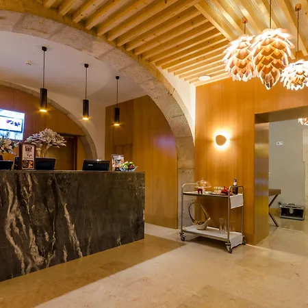 Otel Behotelisboa 4*
